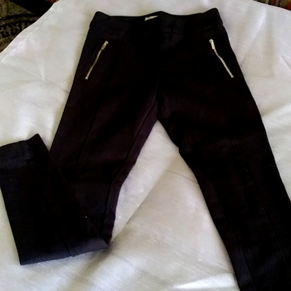 H&M black dressy leggings size 2 with zipper detail with faux pockets